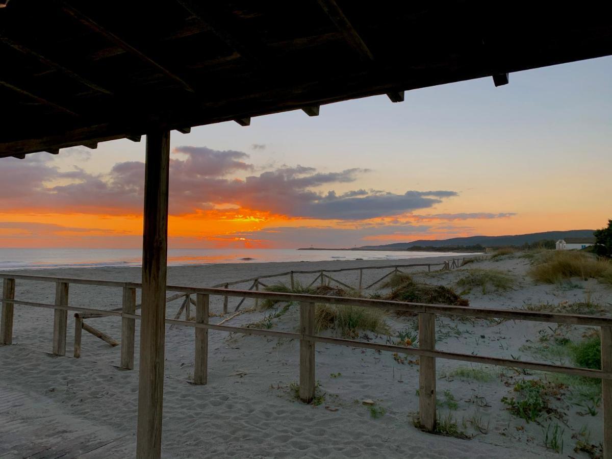 Hotel Camping San Teodoro La Cinta Exterior foto